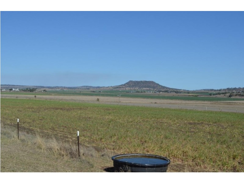 “Glenrowan” 96 Kings Siding Road, Kingsthorpe QLD 4400