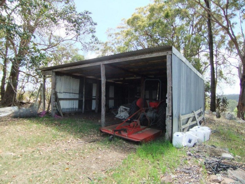 42 Austin Road, Crows Nest QLD 4355