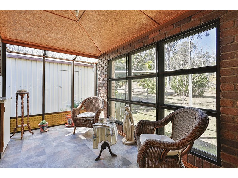 61 Mill Road, Upper Lockyer QLD 4352