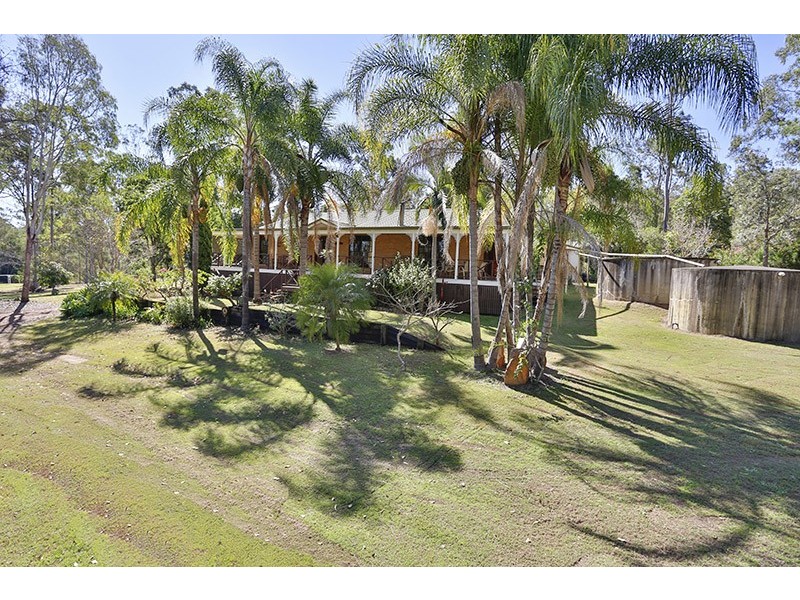 61 Mill Road, Upper Lockyer QLD 4352