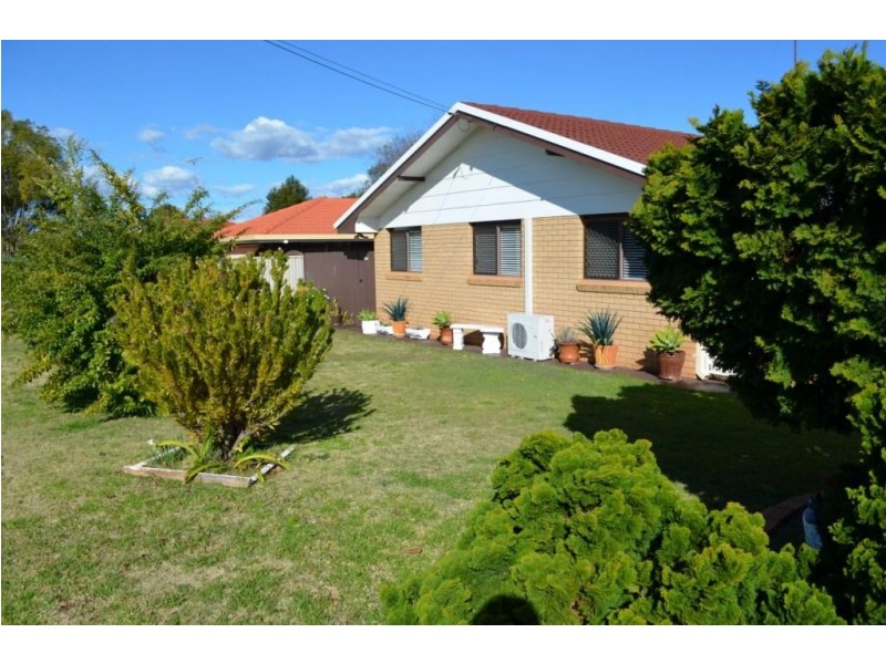 14 Chinchilla Street, Wilsonton QLD 4350