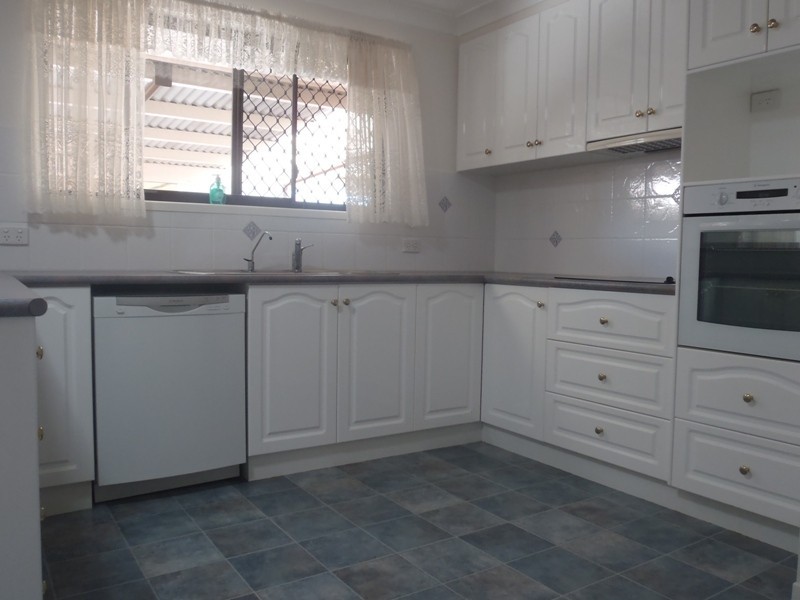 14 Chinchilla Street, Wilsonton QLD 4350