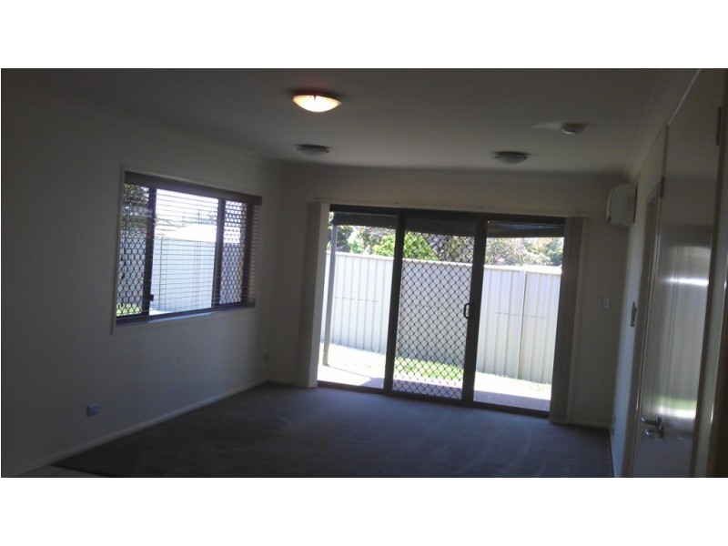 3/15 Goode Street, Newtown QLD 4350