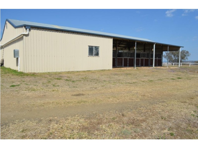 34 Waglands Road, Allora QLD 4362
