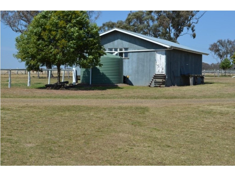 34 Waglands Road, Allora QLD 4362