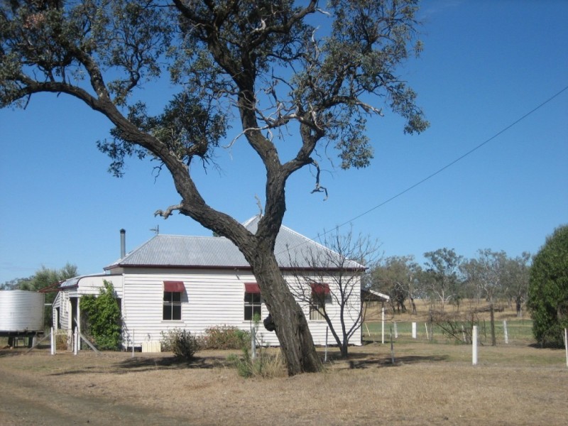 335 Berghofer Road, Biddeston QLD 4401