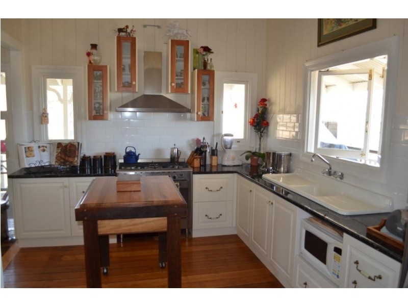 127 Greenup Road, Cambooya QLD 4358