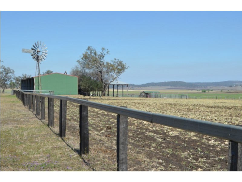 127 Greenup Road, Cambooya QLD 4358