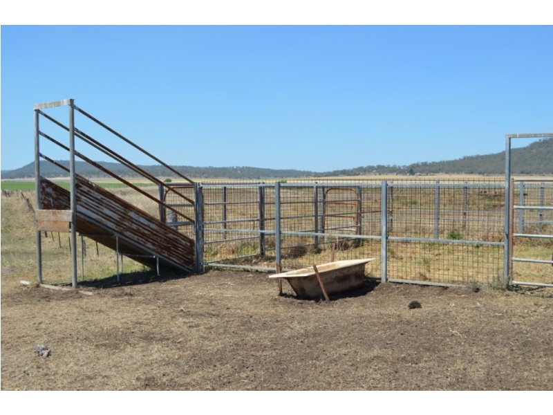 127 Greenup Road, Cambooya QLD 4358