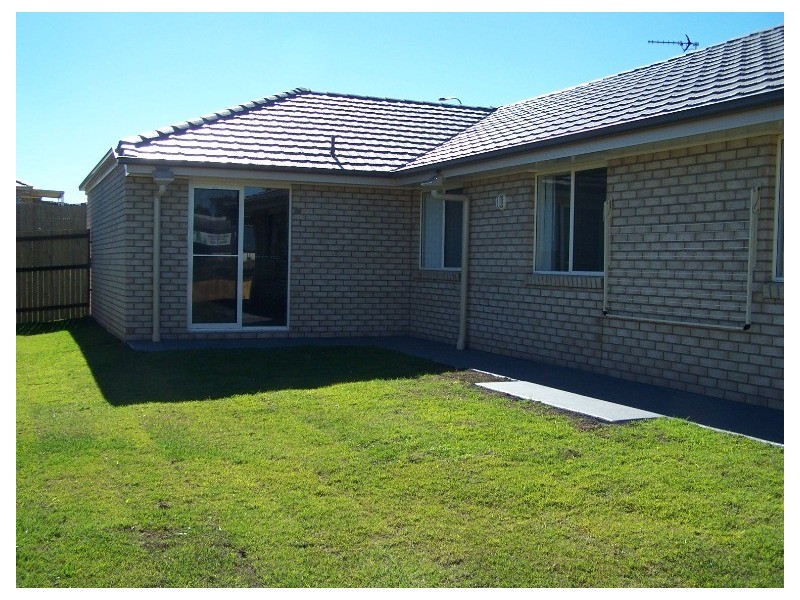 4 Moorina Drive, Harristown QLD 4350