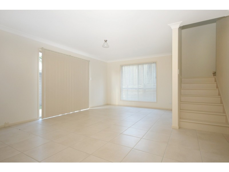 196 Jellicoe Street, Newtown QLD 4350