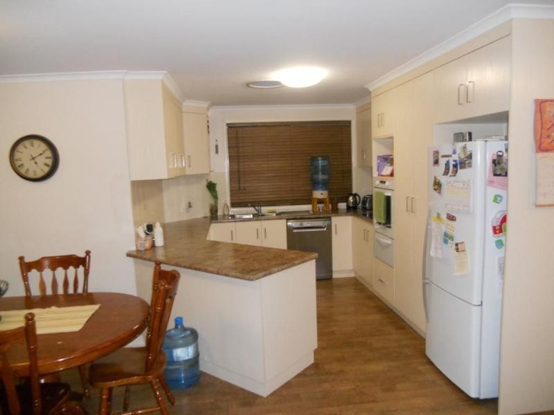 9 Melway Crescent, Harristown QLD 4350