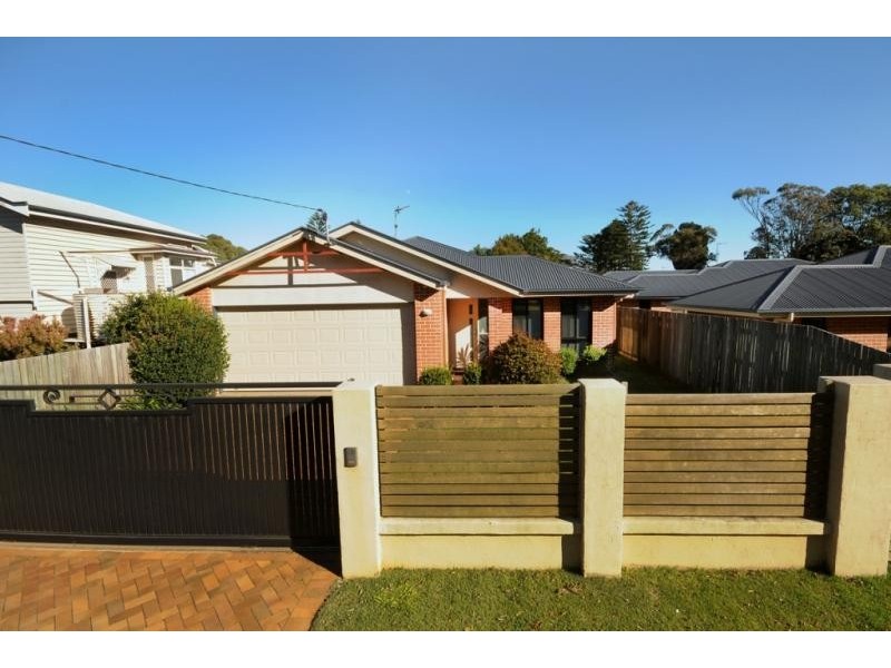 Harristown QLD 4350
