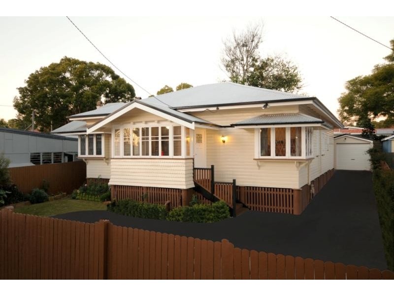 32a Lindsay Street, East Toowoomba QLD 4350
