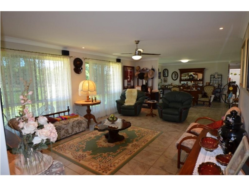 928 Felton Clifton Road, Nobby QLD 4360