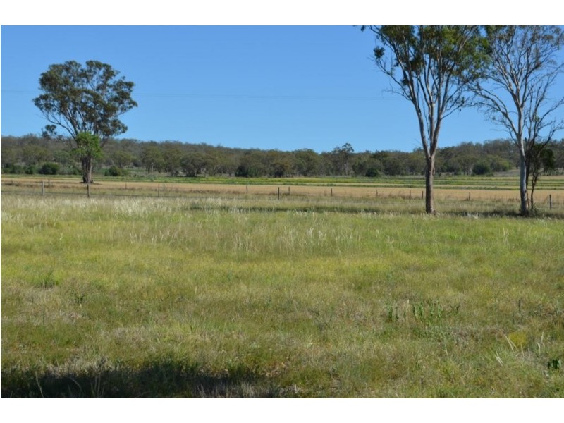 928 Felton Clifton Road, Nobby QLD 4360