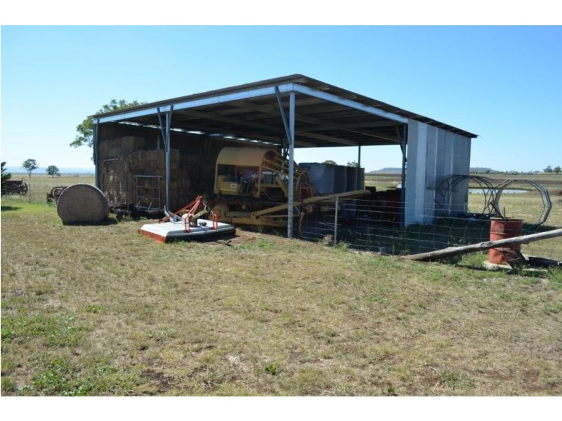 928 Felton Clifton Road, Nobby QLD 4360
