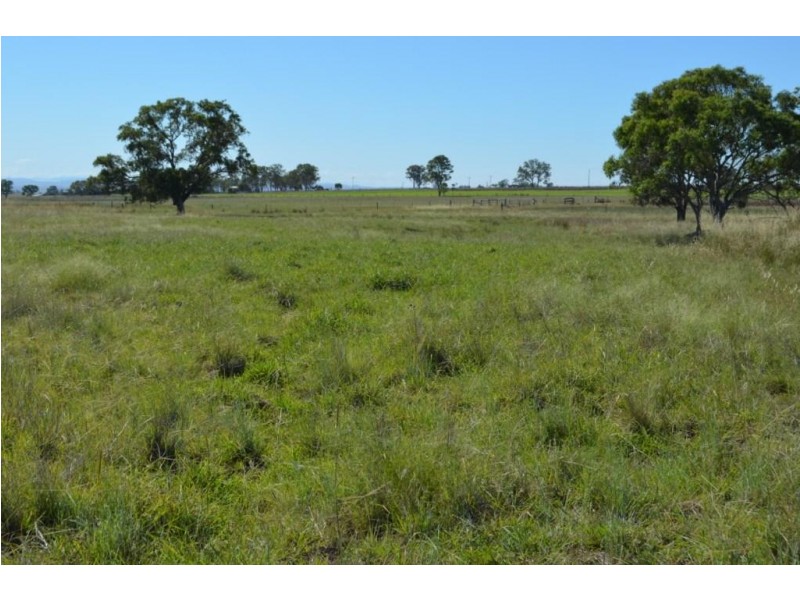 928 Felton Clifton Road, Nobby QLD 4360