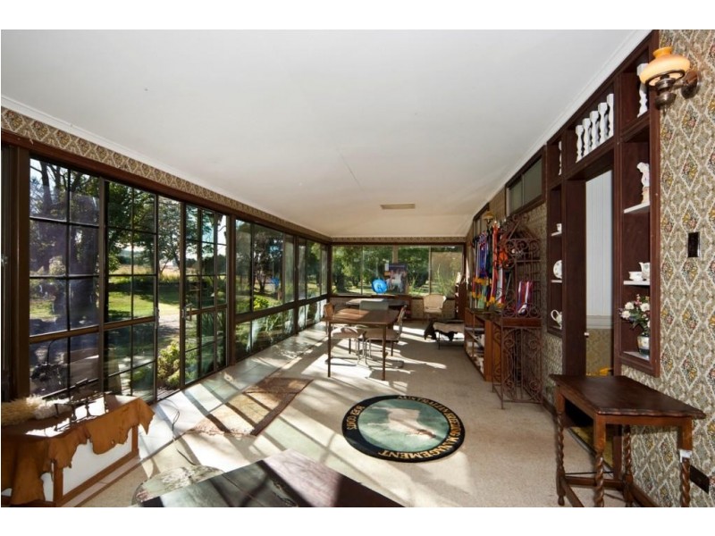Santa Maria 13314 New England Highway, Cambooya QLD 4358