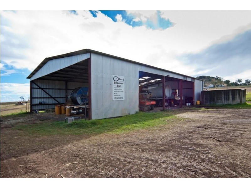 Santa Maria 13314 New England Highway, Cambooya QLD 4358