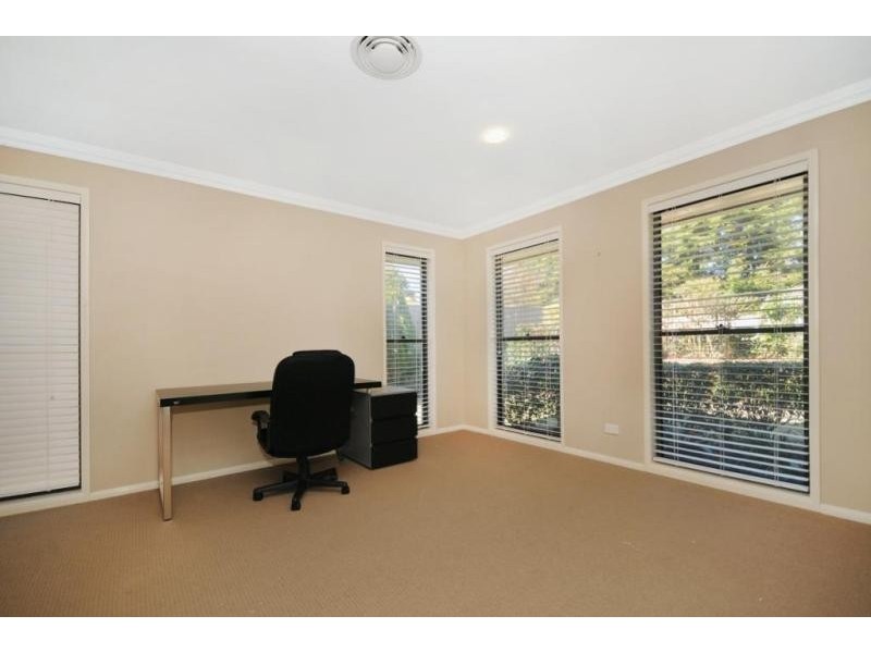 61 Pillar St, Middle Ridge QLD 4350