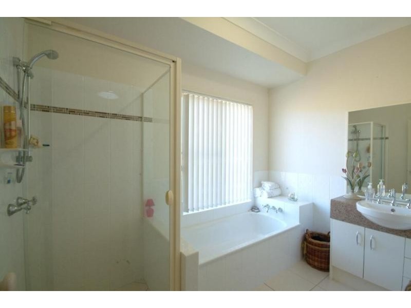 130 Harch Road, Highfields QLD 4352