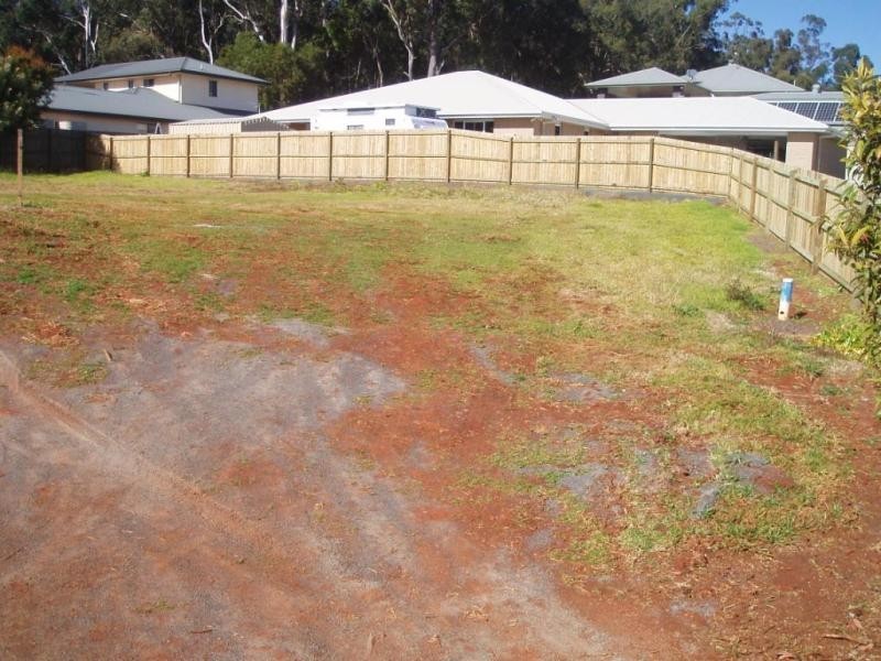 2 Greenway Court, Middle Ridge QLD 4350