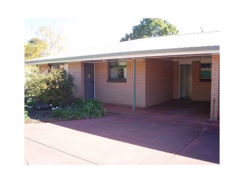 2/85 Boschammer, Rangeville QLD 4350