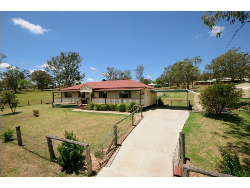 6 Hendy Street, COTSWOLD HILLS, Cranley QLD 4350