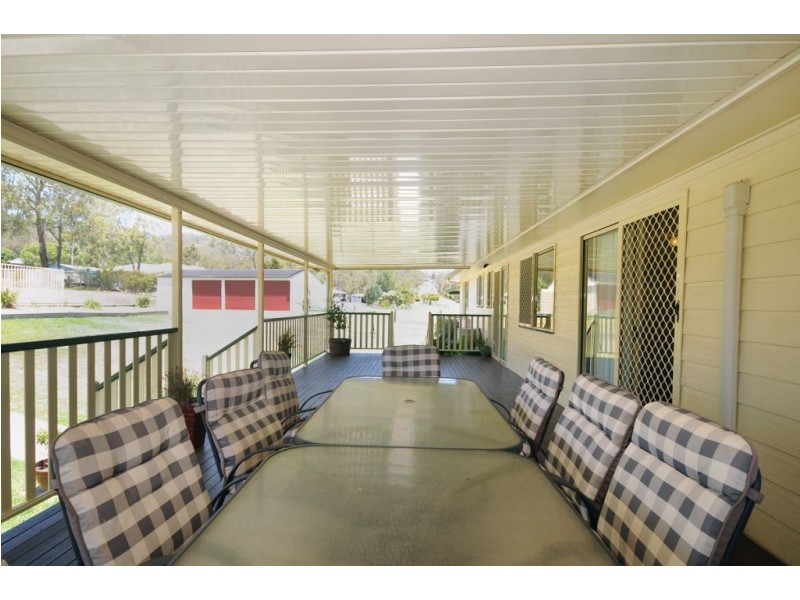 6 Hendy Street, COTSWOLD HILLS, Cranley QLD 4350