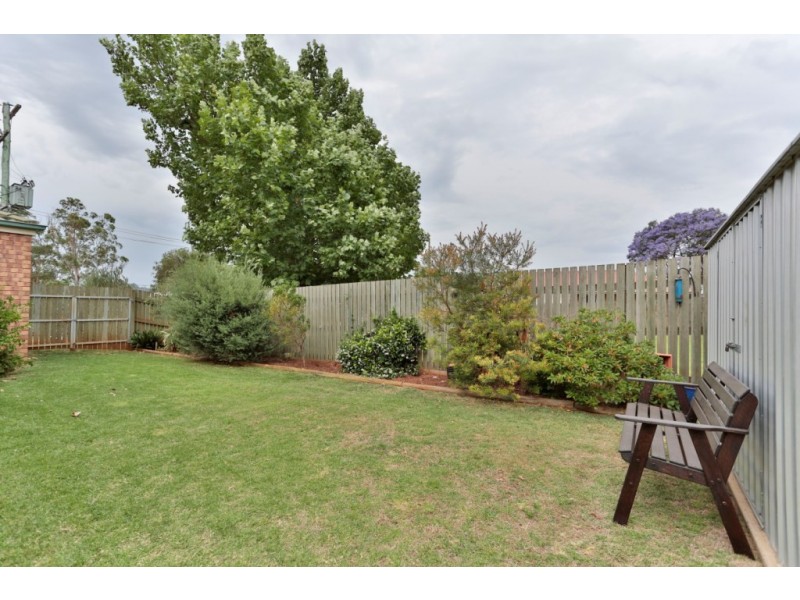 4a David Street, Rockville QLD 4350