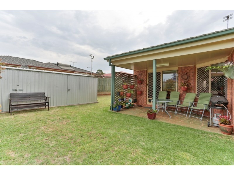 4a David Street, Rockville QLD 4350