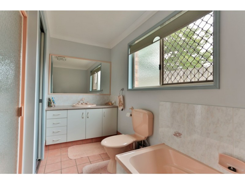 4a David Street, Rockville QLD 4350