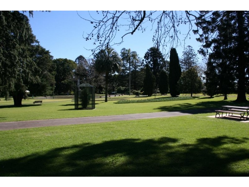 38 Lindsay Street, East Toowoomba QLD 4350