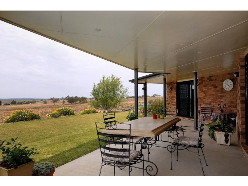 Lamor-Lea 202 Mount Molar Rd, Clifton QLD 4361