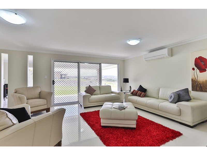4 Wodalla Court, Hodgson Vale QLD 4352