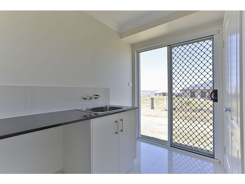 4 Wodalla Court, Hodgson Vale QLD 4352