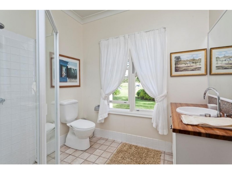 42 Yonder Lane, Cabarlah QLD 4352