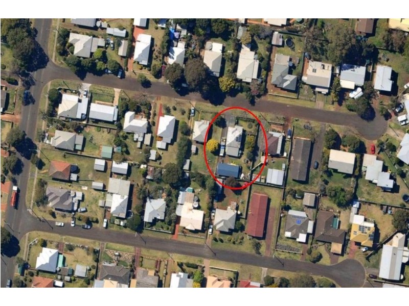 12 Tomkys Street, Toowoomba QLD 4350