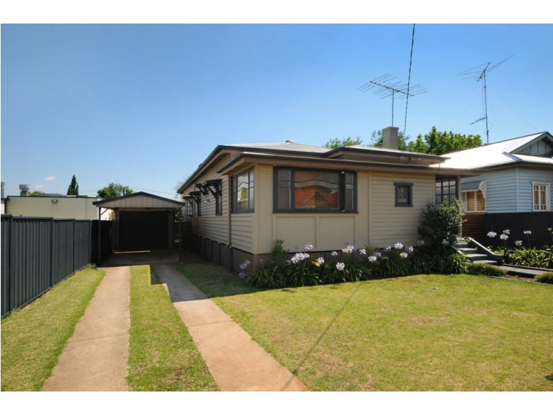 23a Eton Street, East Toowoomba QLD 4350