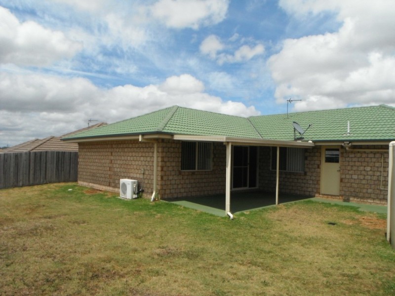 688 Greenwattle Street, Harristown QLD 4350