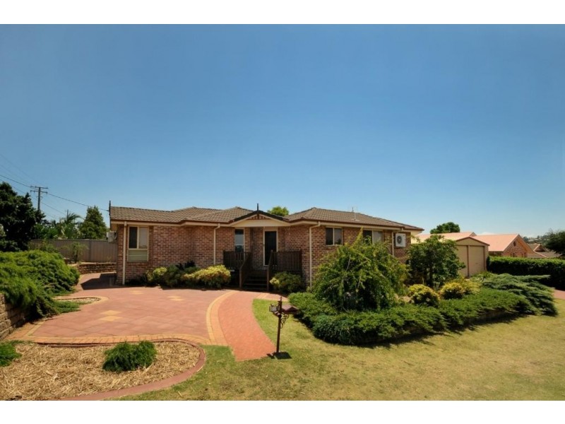 51 Nash Street, Glenvale QLD 4350