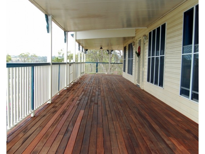 8 Goanna Walk, Gowrie Junction QLD 4352