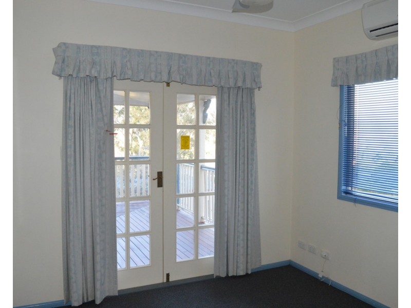 8 Goanna Walk, Gowrie Junction QLD 4352