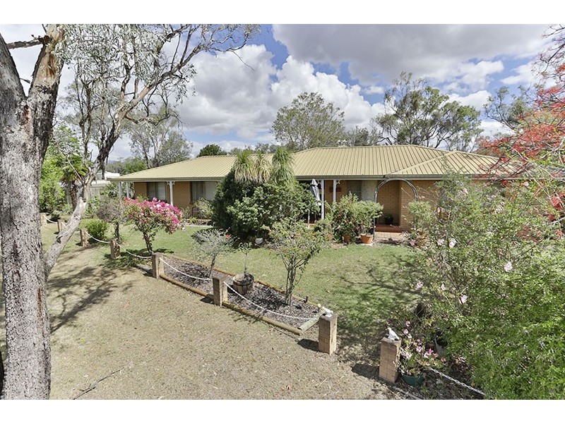 11 Biddeston Southbrook Road, Biddeston QLD 4401