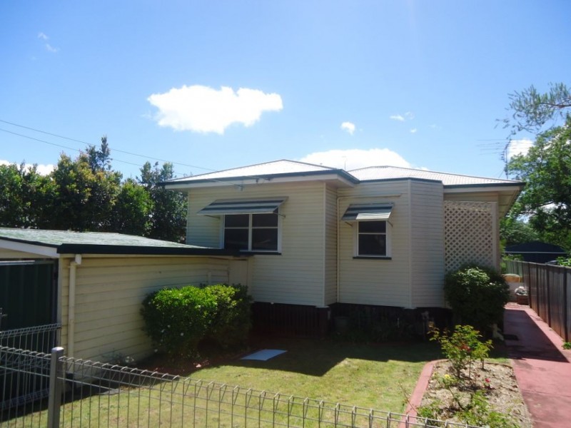 20 Clairmont Street, Newtown QLD 4350