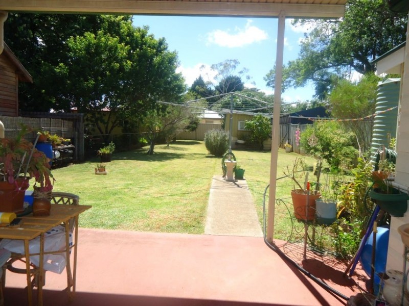 20 Clairmont Street, Newtown QLD 4350