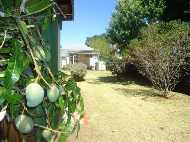 20 Clairmont Street, Newtown QLD 4350