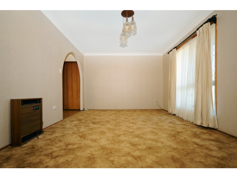 25 Makepeace Street, North Toowoomba QLD 4350
