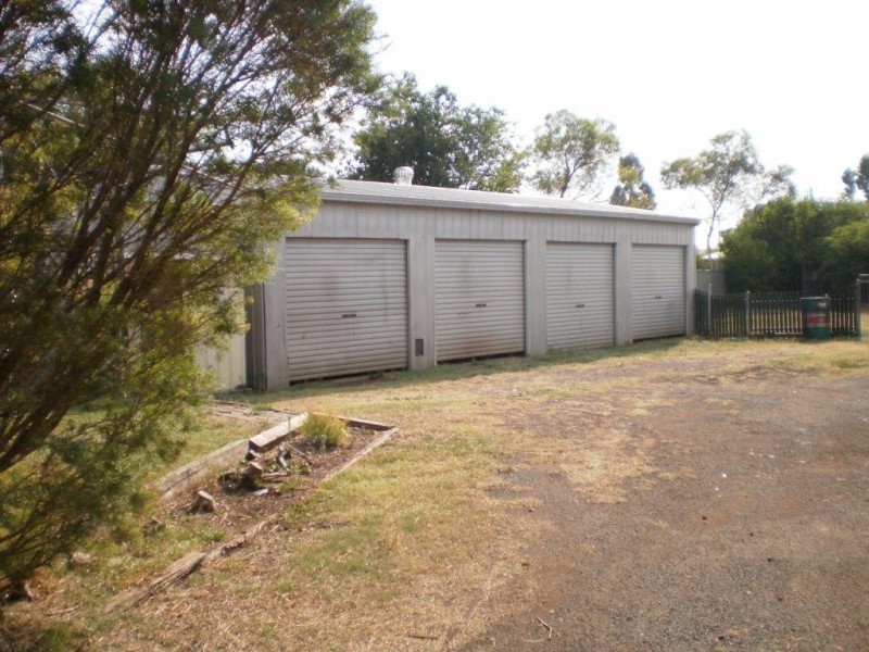 14 Railway Street, Cambooya QLD 4358